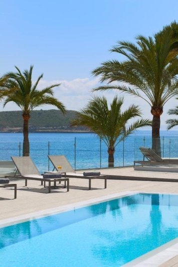 Mallorca Magaluf utazás Hotel Melia Calvia Beach