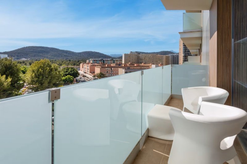 Mallorca Magaluf utazás Hotel Melia South Beach