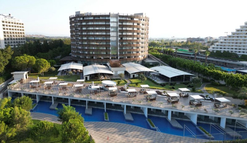 Antalya utazás Hotel Nirvana Cosmopolitan