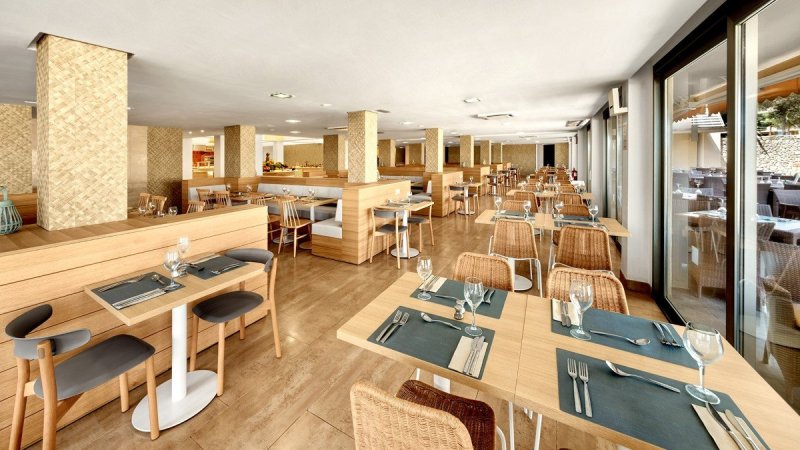 Mallorca Can Vinas utazás Hotel Occidental Cala Vinas