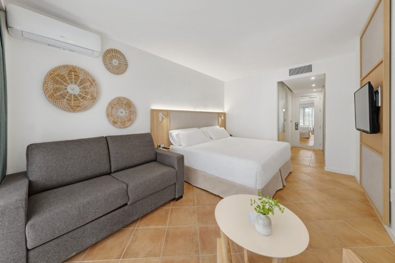 Mallorca Can Vinas utazás Hotel Occidental Cala Vinas