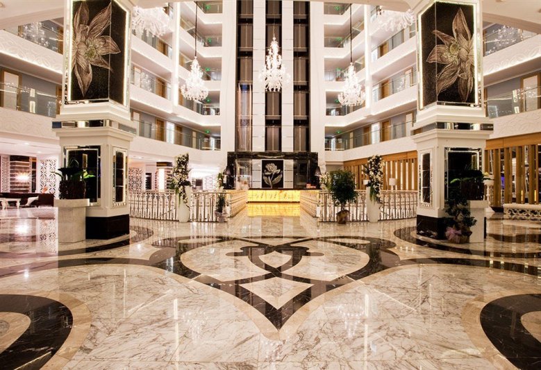 Alanya utazás Hotel Q Premium