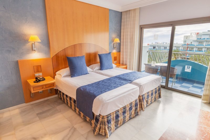 Fuerteventura utazás Hotel R2 Pajara Beach