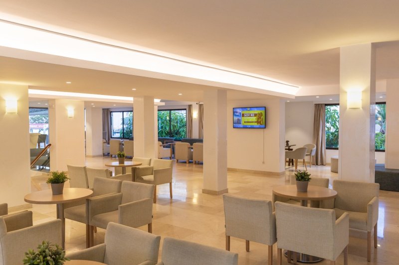 Mallorca Cala Millor utazás Hotel R2 Veronica