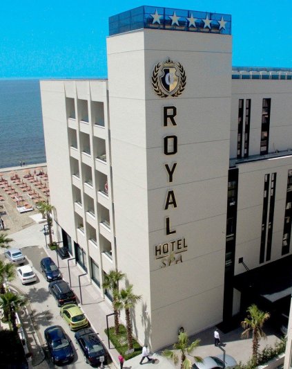 Albánia utazás Hotel Royal G