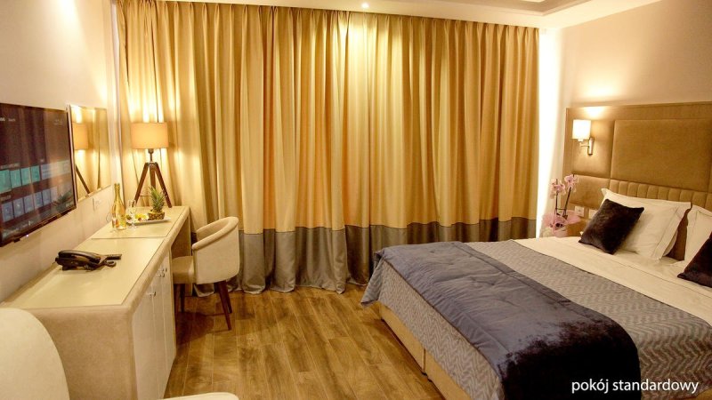 Albánia utazás Hotel Royal G