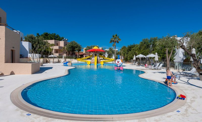 Kréta Kato Daratso utazás Hotel Sirios Village