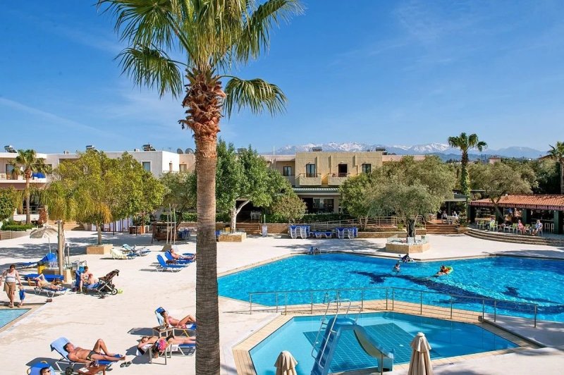 Kréta Kato Daratso utazás Hotel Sirios Village