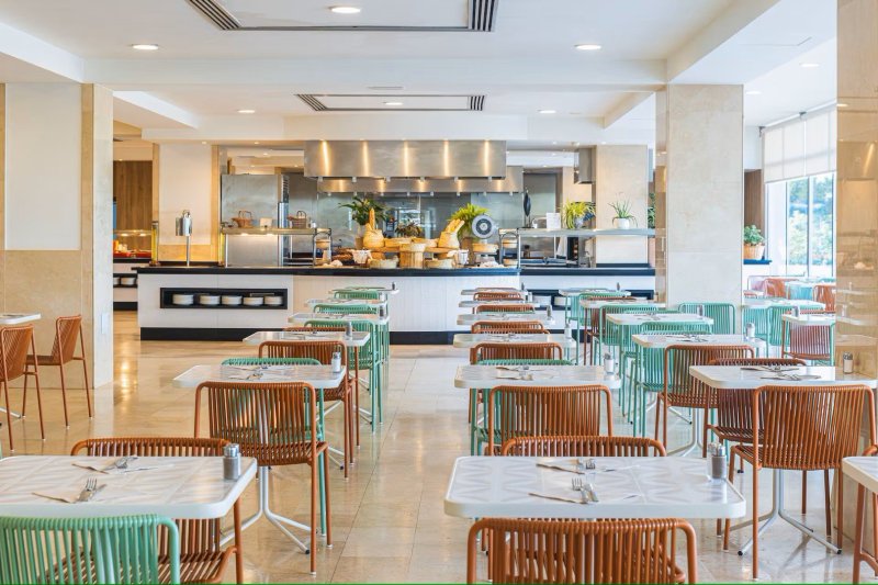 Mallorca Magaluf utazás Hotel Sol Barbados