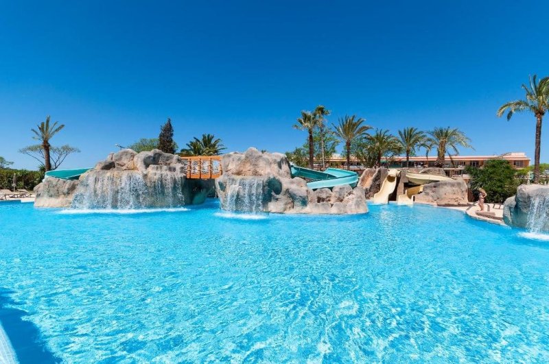 Mallorca Magaluf utazás Hotel Sol Barbados