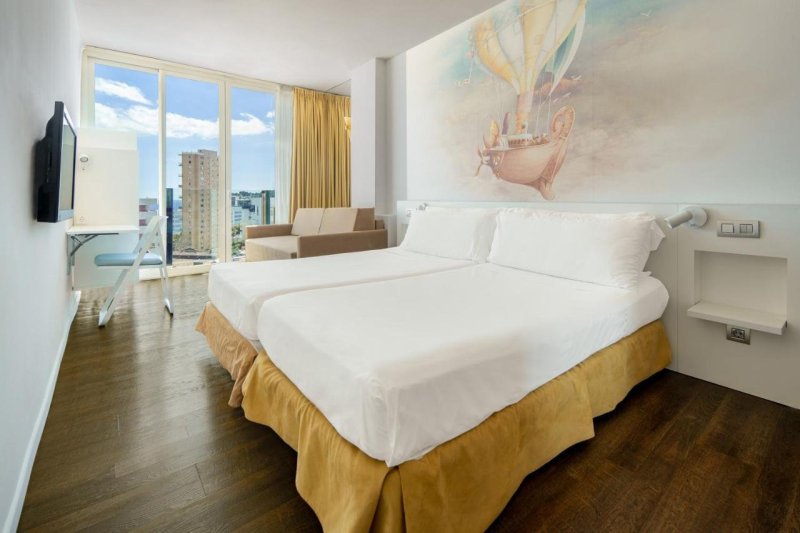 Mallorca Magaluf utazás Hotel Sol Katmandu Park & Resort