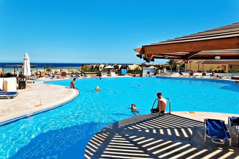 Marsa Alam utazás Hotel Three Corners Fayrouz Plaza