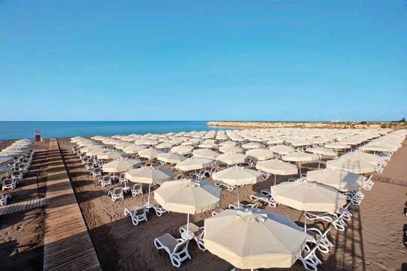 Antalya utazás Hotel Trendy Lara