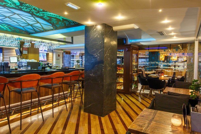 Kréta Hersonissos utazás Palmera Beach Hotel & Spa