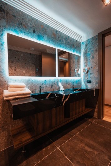 Albánia utazás Royal G Lux Hotel