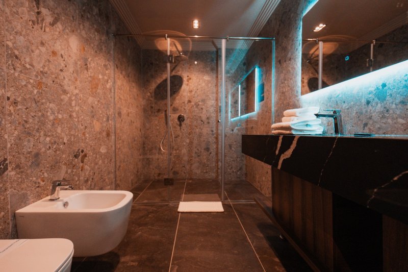 Royal G Lux Hotel Albánia