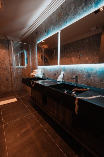 Royal G Lux Hotel Albánia