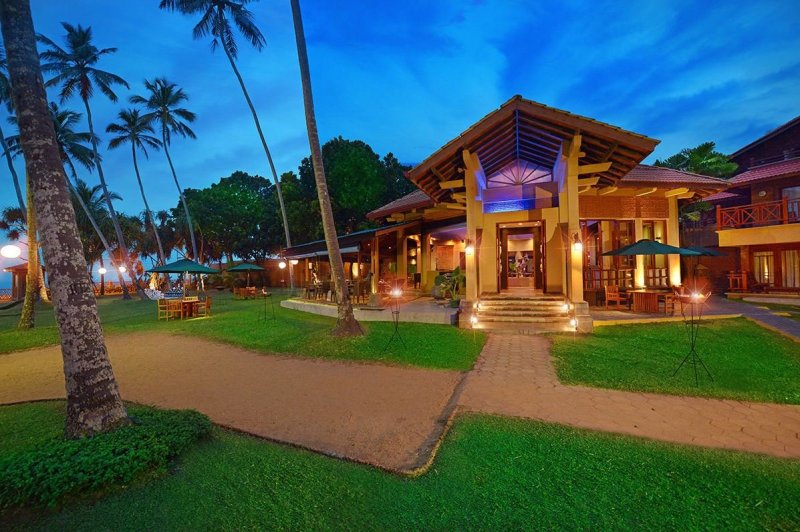 Royal Palms Beach Hotel Sri Lanka