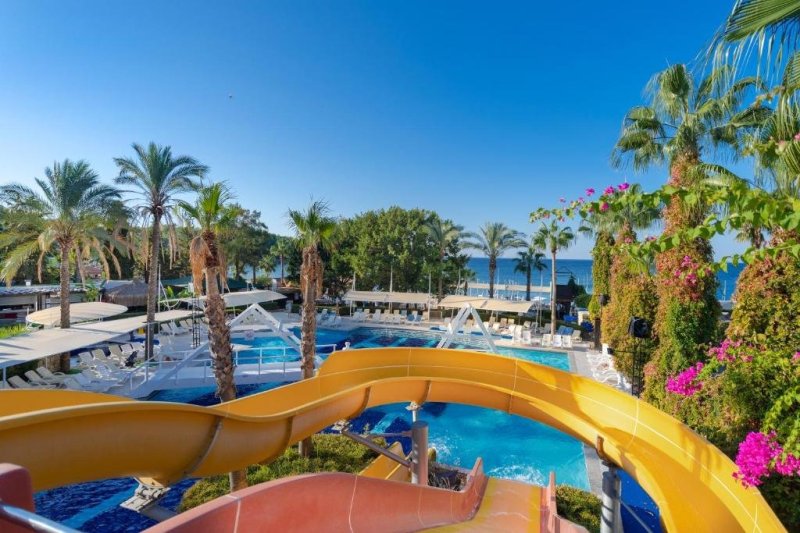 Sealife Buket Beach and Resort Alanya