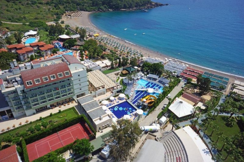 Alanya utazás Sealife Buket Beach and Resort
