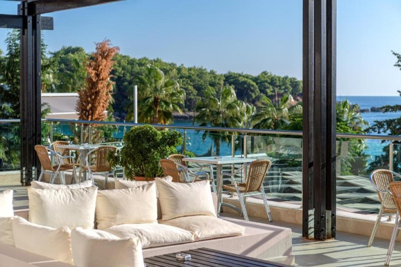 Alanya utazás Sealife Buket Beach and Resort