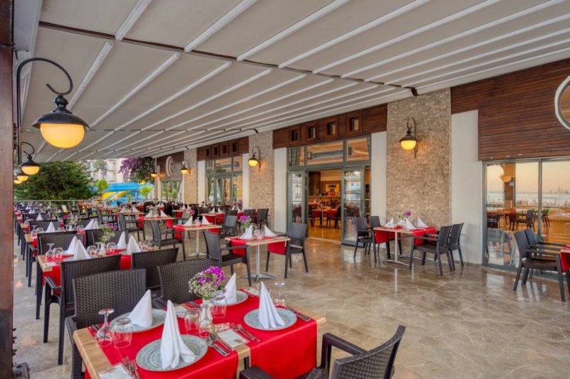 Kemer utazás Sealife Kemer Resort Hotel