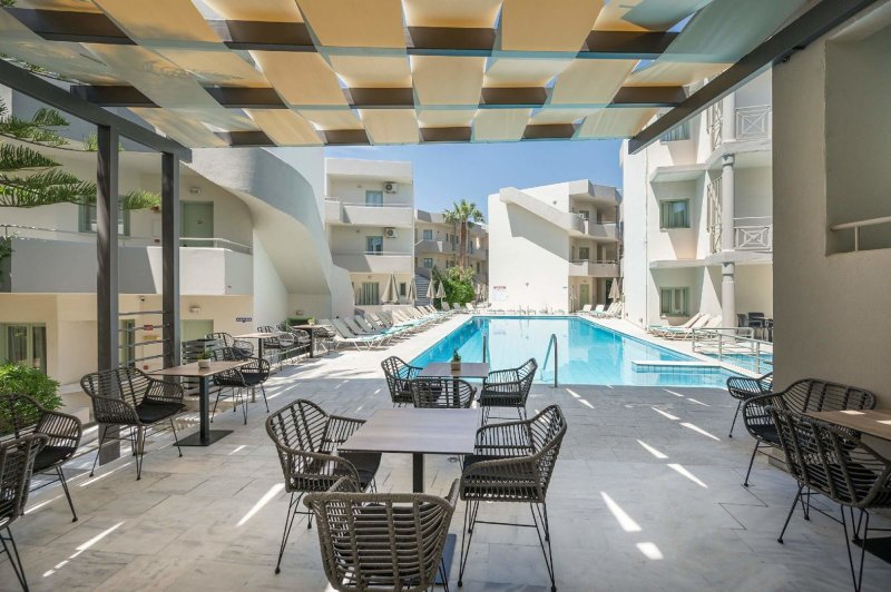 Kréta Georgioupolis utazás Summer Beach hotel