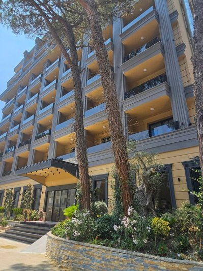 Durres utazás Sun By Fafa Hotel