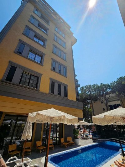 Durres utazás Sun By Fafa Hotel