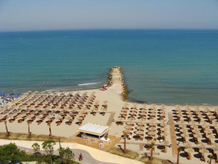 Albánia utazás Supreme Hotel and Spa