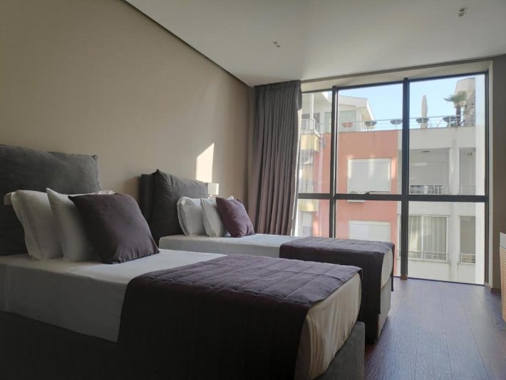 Albánia utazás Supreme Hotel and Spa