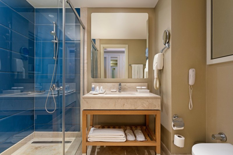 Antalya utazás Titanic Deluxe Lara