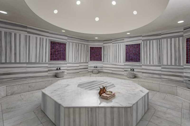 Antalya utazás Titanic Deluxe Lara