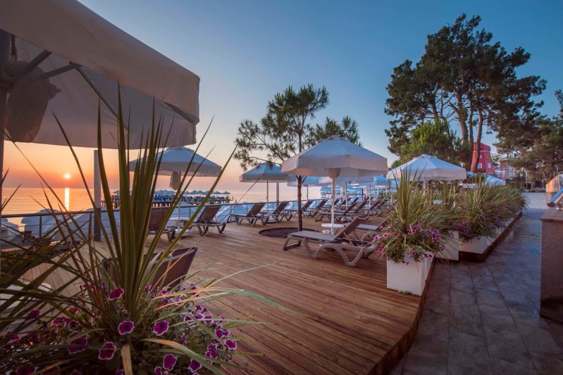 Kemer utazás Akra Kemer