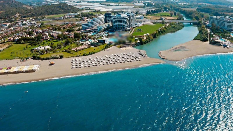 Alarcha Resort Side