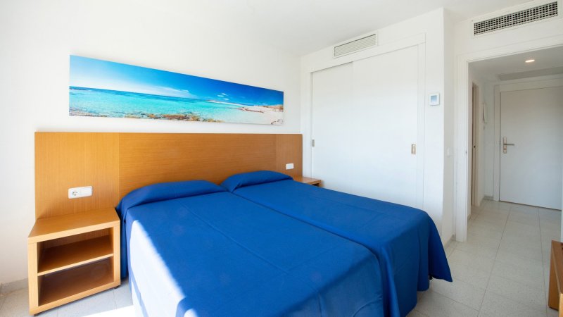 Mallorca utazás Aparthotel Club Cala Romani
