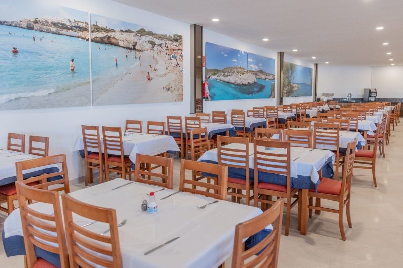 Mallorca utazás Aparthotel Club Cala Romani