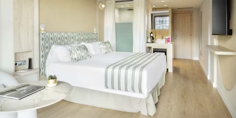 Mallorca Illetas utazás Barcelo Illetas Albatros 17+