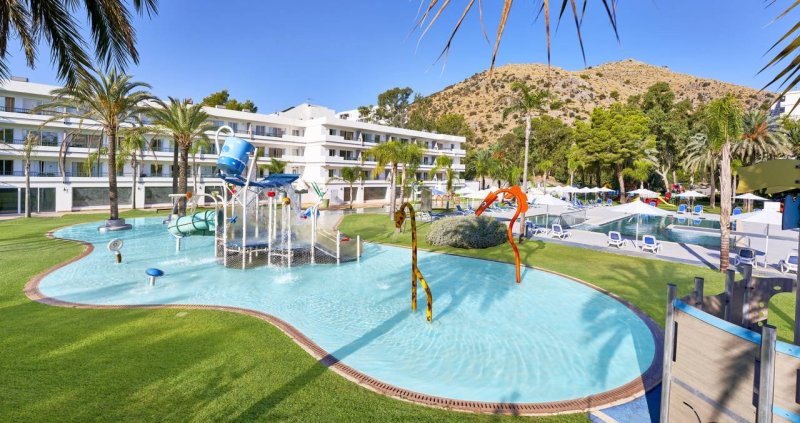 Mallorca utazás Bellevue Club