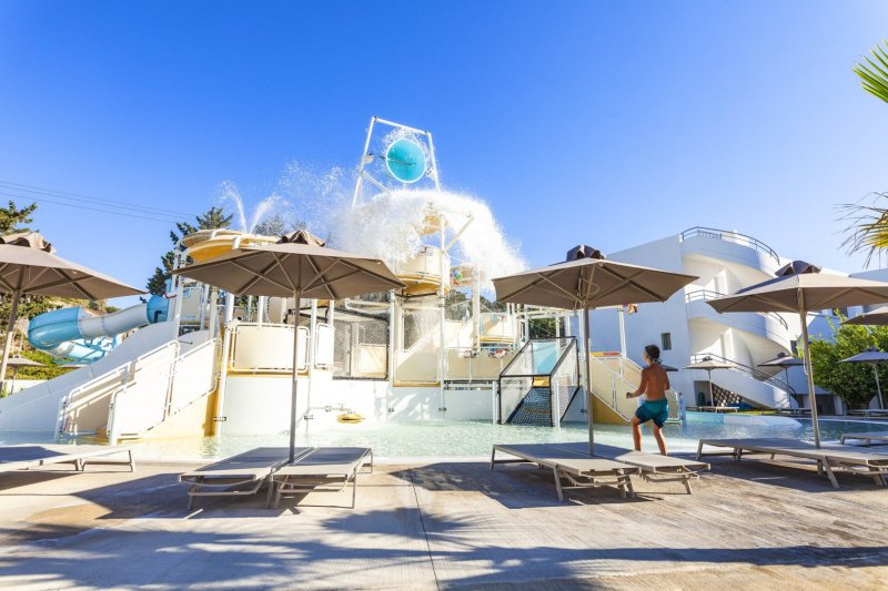 Rodosz Kolymbia utazás Blue Sea Island