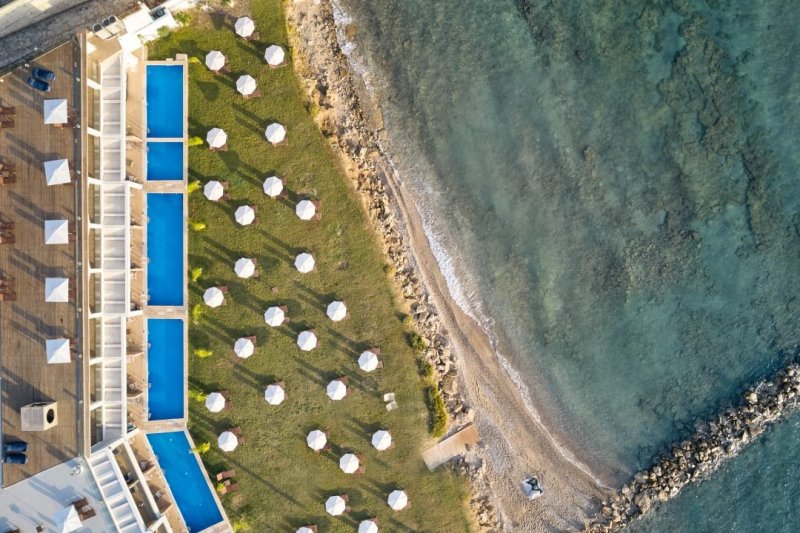 Zakynthos utazás Cavo Orient Beach Hotel & Suites