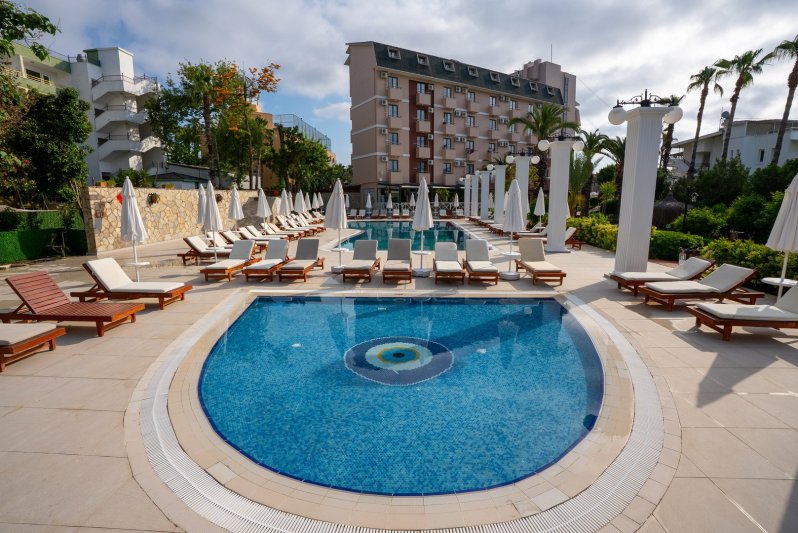 Alanya utazás Club Aqua Plaza