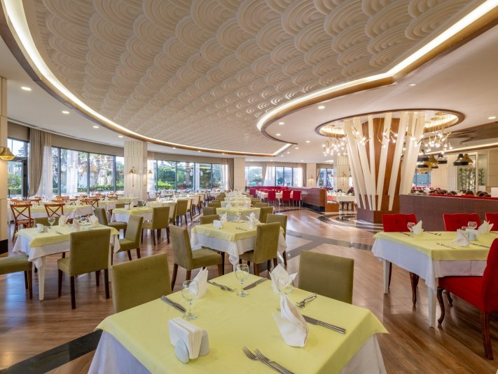 Side utazás Diamond Premium & Spa