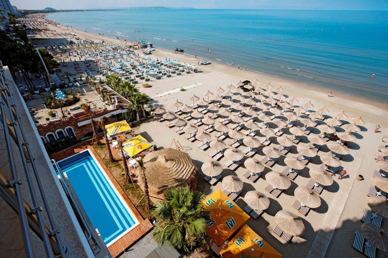 Albánia utazás Hotel Adria Palace (ex. Rinia 2)