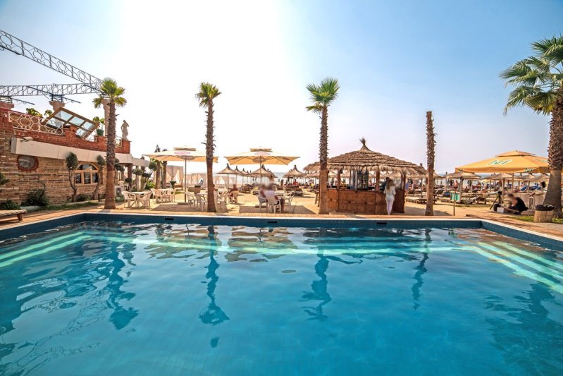 Albánia utazás Hotel Adria Palace (ex. Rinia 2)