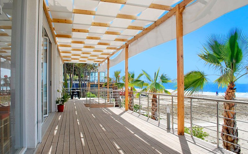 Albánia utazás Hotel Adria Palace (ex. Rinia 2)