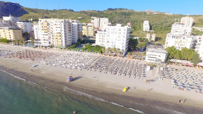 Albánia utazás Hotel Adria Palace (ex. Rinia 2)