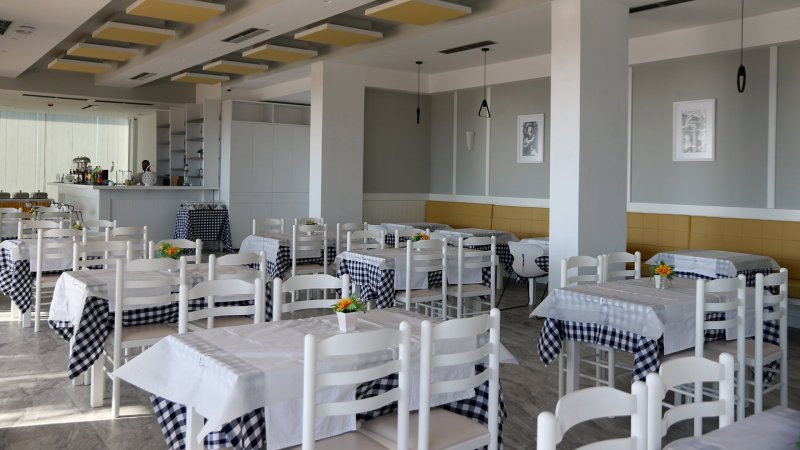 Albánia utazás Hotel Adria Palace (ex. Rinia 2)