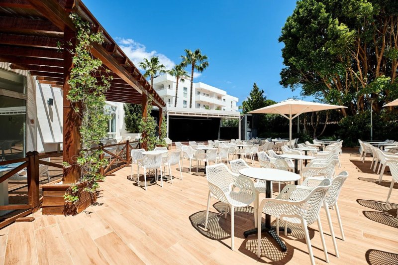 Mallorca Playa de Muro utazás Hotel Aluasun Continental Park