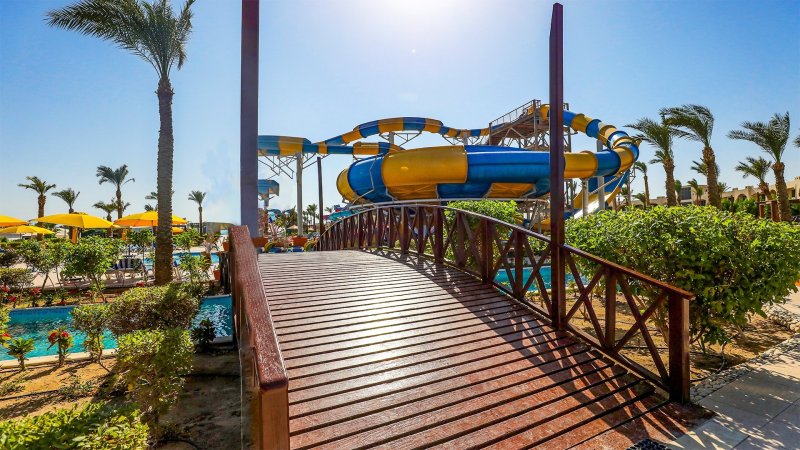 Hurghada utazás Hotel Blend Club Aqua Resort